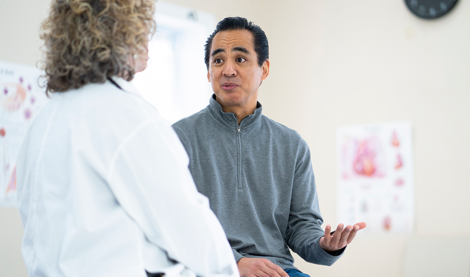 Interaction entre un professionnel de la santé et un patient